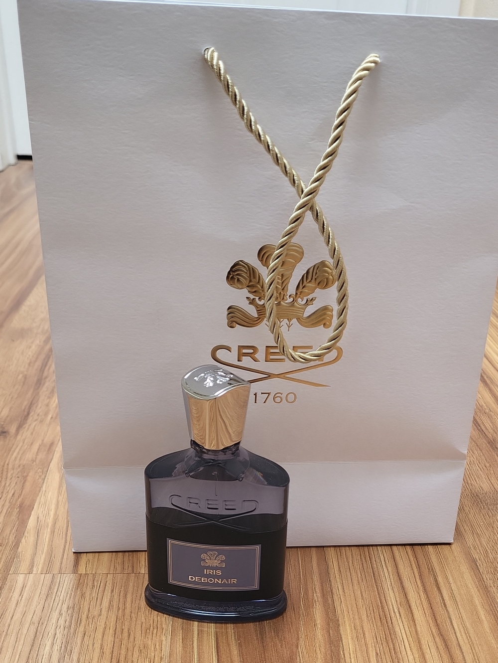 NWOT Premium Creed Iris Debonair Black and Gold Men Perfume